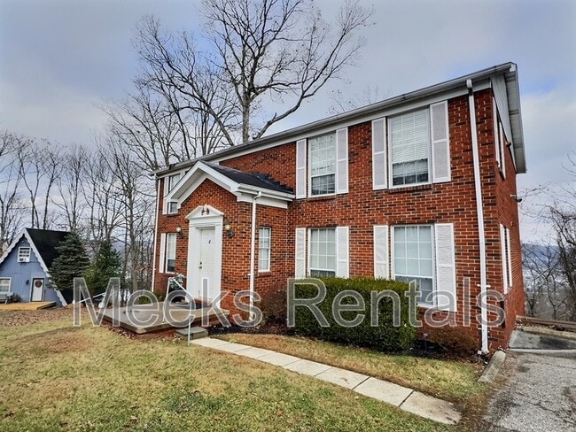 4 Dalton Way