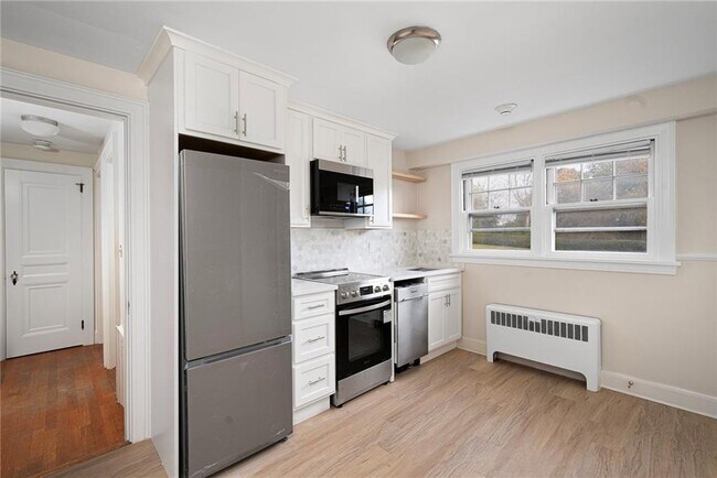 Photo - 118 Ruggles Ave Unit 202