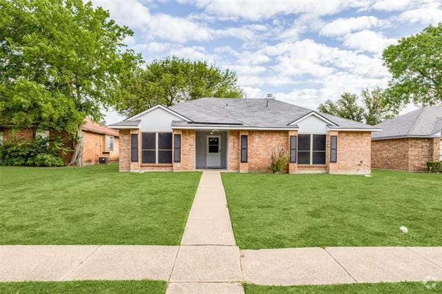 Building Photo - 1257 Roan Dr Rental