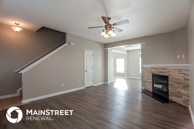 Photo - 1013 Lavender Cir