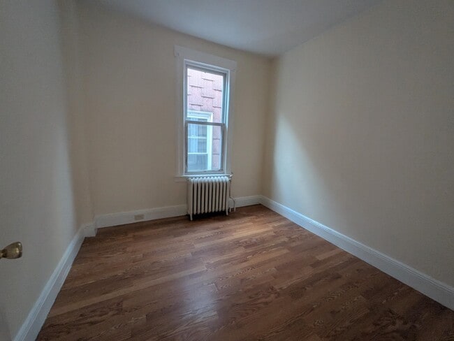 Photo - 559 65th St Unit 2