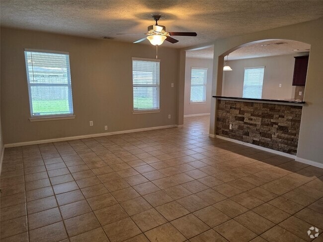 Building Photo - 10910 Brittan Leaf Ln Rental