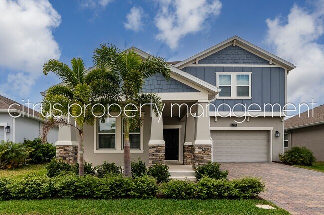 Photo - Immaculate, Beautifully Appointed, Spacious 5/3 in Tohoqua