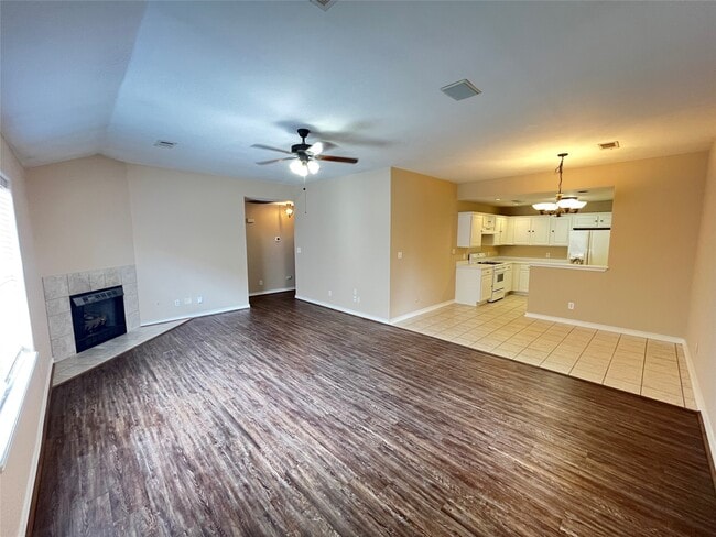 Photo - 18203 Beaverdell Dr