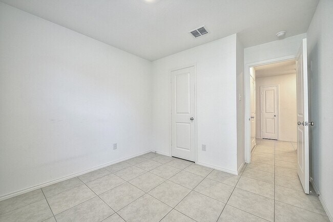 336 Dry Cyn Wy