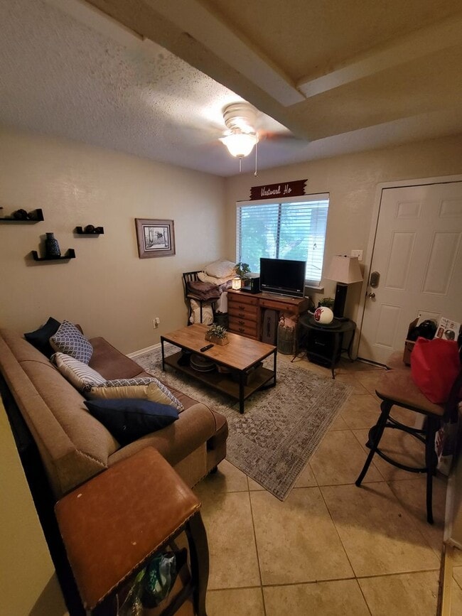 Photo - College Station - 1 bedroom / 1 bath Apartment in Northgate
