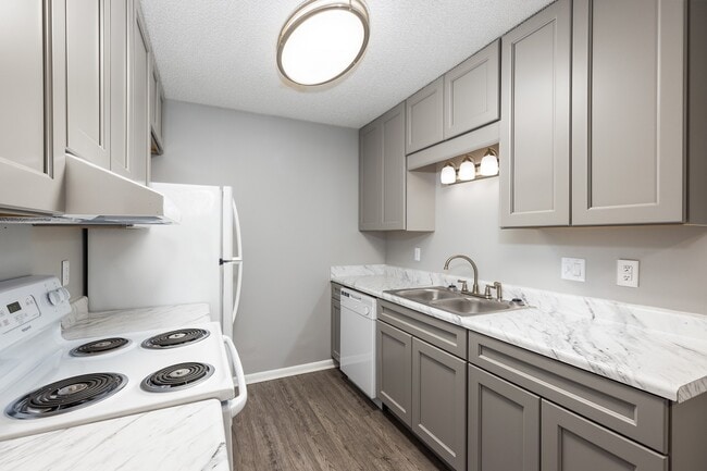Cuyler Best Apartments