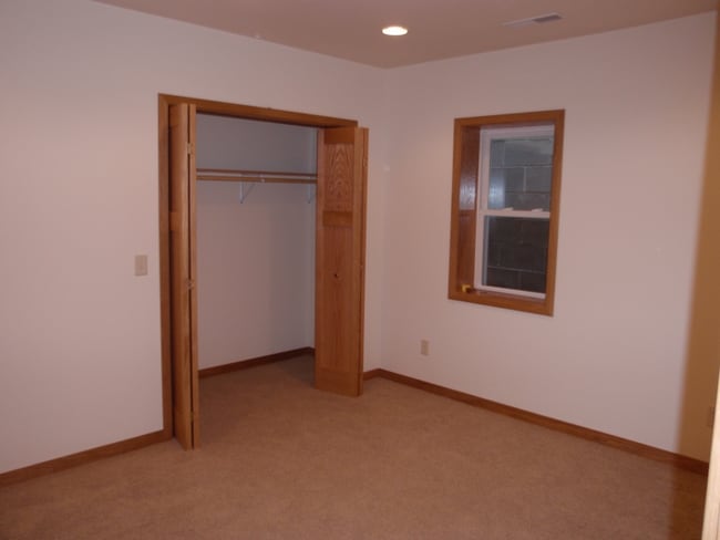 Photo - 520-524 S Park St Unit 522-201