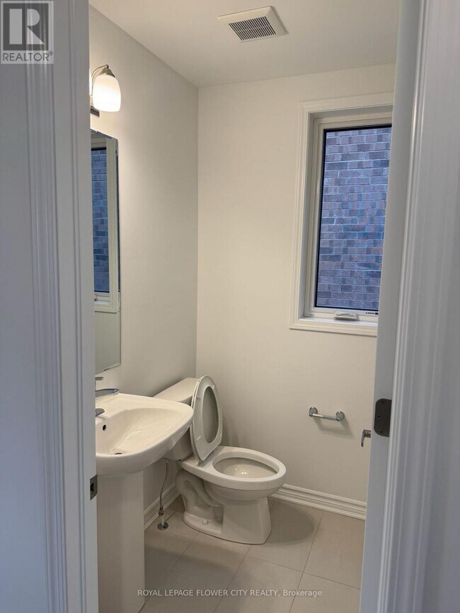 Photo - 1488 Melville Bonus Cres