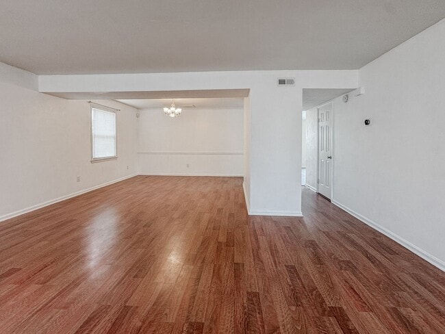 Photo - 3901 Quartz Ln