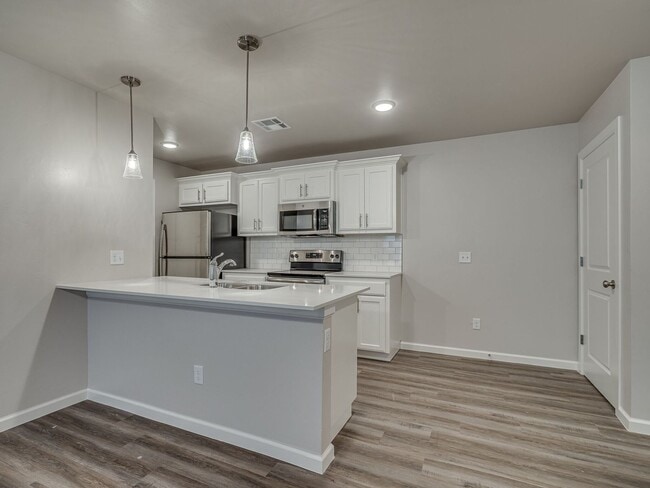 Photo - 4 Bedroom 2 Bath Duplex in Oakdale Schools