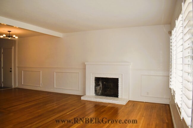 Photo - 6661 9th Ave
