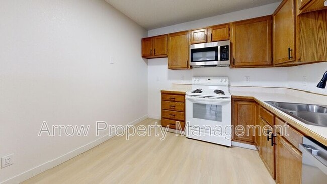 Photo - 2141 Xavier St