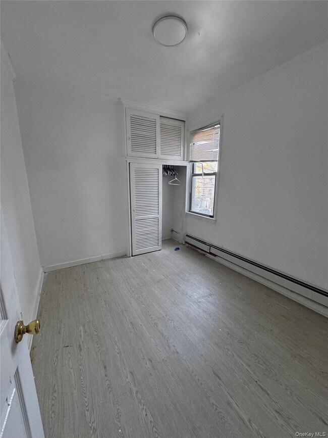 Photo - 18-48 126th St