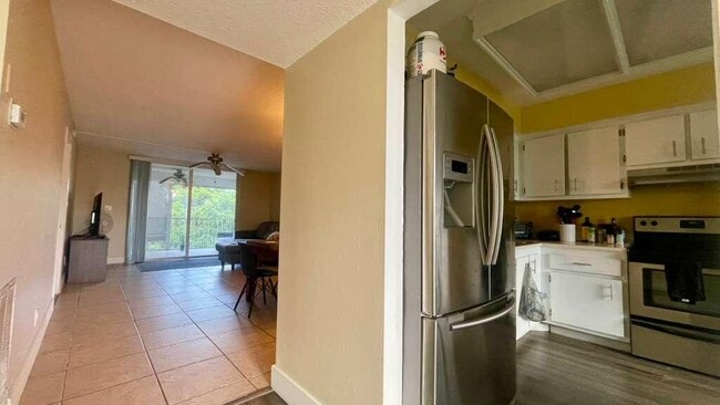 Photo - 4570 NW 18th Ave Unit 609