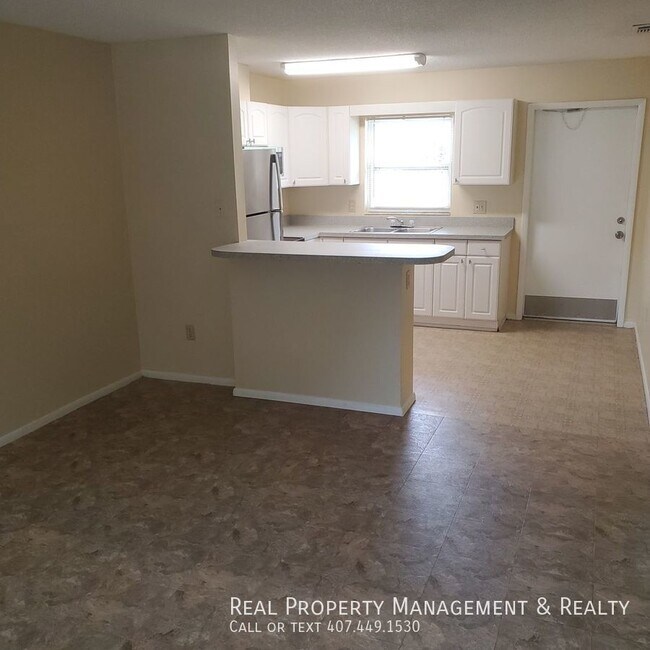 Photo - 2 BR / 1 BA Duplex In Apopka