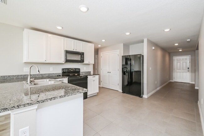 Photo - 11702 MIracle Mile Dr