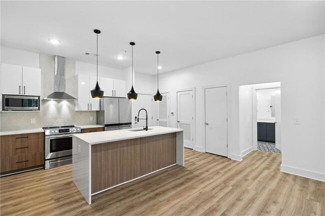 Photo - 112 Rogers St NE Unit 304