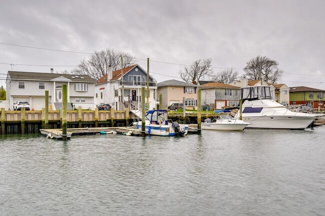 Photo - 1017 California Pl S Unit ID1300282P