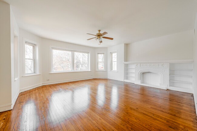 Photo - 7831 S Kingston Ave