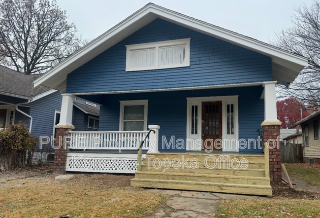 Building Photo - 939 SW Jewell Ave