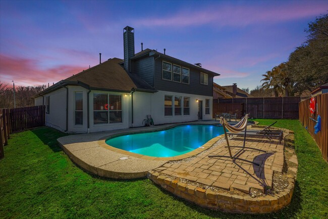 Photo - 2808 Wales Ct House