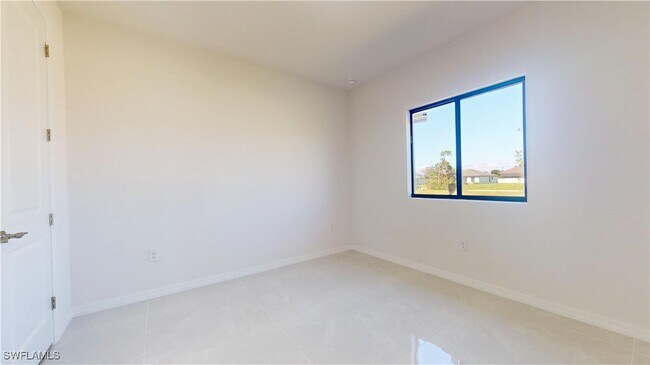 Photo - 2425 NW 24th St