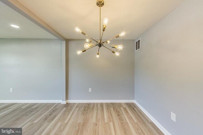 Photo - 1318 Palmer Rd