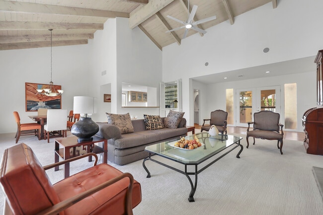 Photo - 37868 Los Cocos Dr E