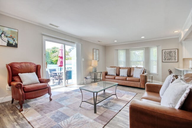 Photo - 1563 Elizabeth Rd Unidad ID1356515P