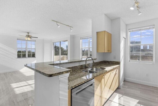 Photo - 616 Clearwater Park Rd