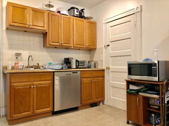 104 Pine St Unit 104