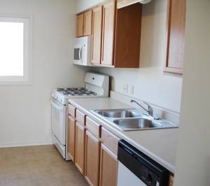 Blondo Crest Apartments