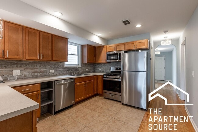 Photo - 3713 W Palmer St Unit 1