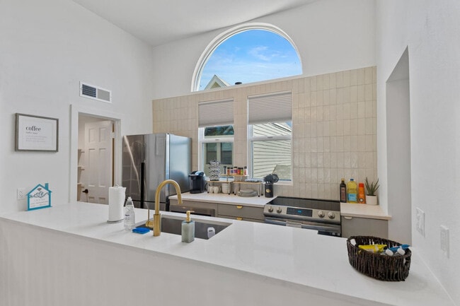 Photo - 4641 N 8th Pl Unit SI ID1366953P
