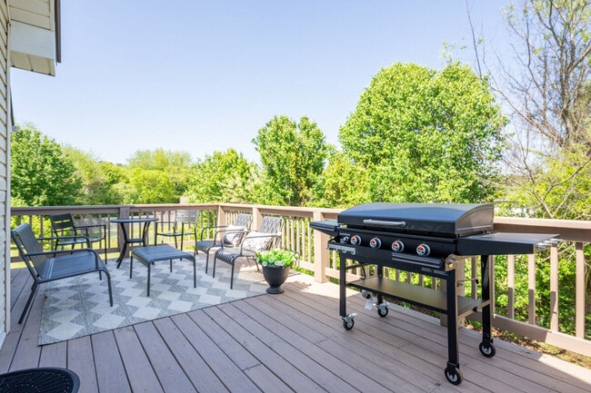 Photo - 18 Huntcliff Dr Unidad ID1234812P