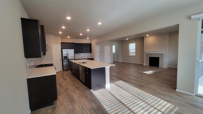 Photo - 7926 34th Pl NE