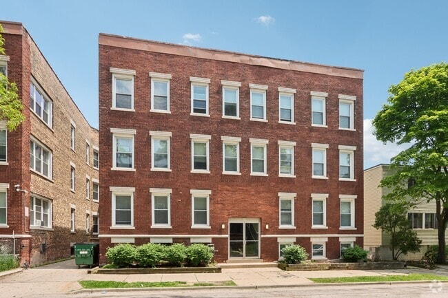 Building Photo - 2534 N Farwell Ave Rental