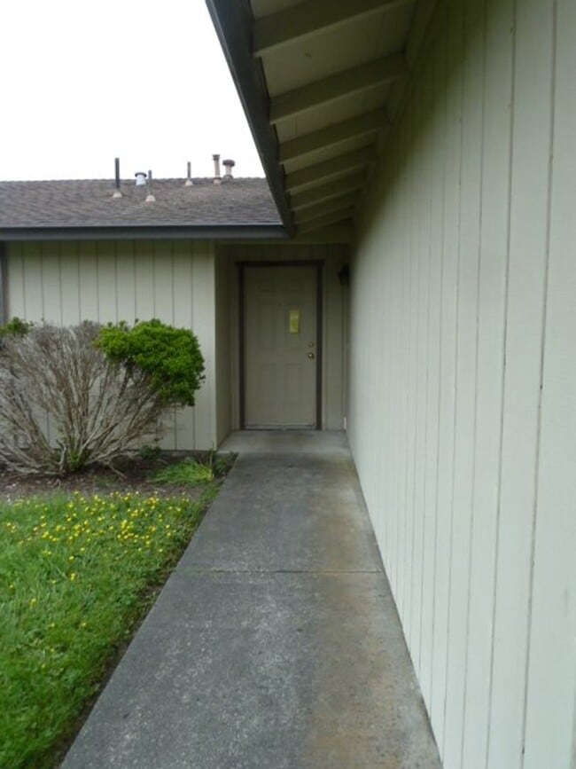 Photo - Charming Single-Family Home for Rent in Arcata
