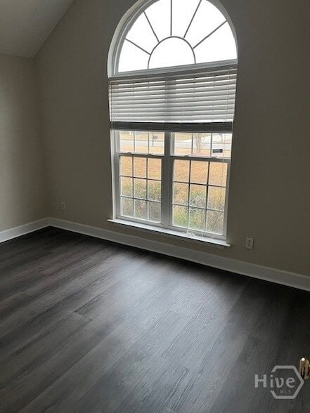 Photo - 5 Iron Horse Spur