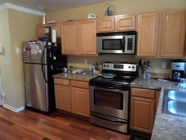 Photo - 13 S Decker Ave