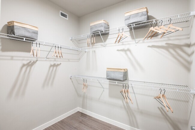 Photo - 8 Weeks FREE – The Ultimate Move-In Deal! Unit ABC1