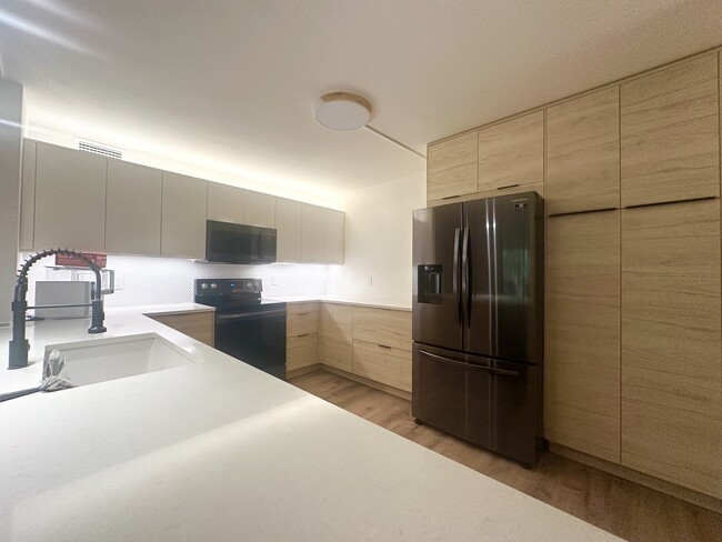 Kitchen - 630 Cranes Way Unit Cranes Roost Apt 306