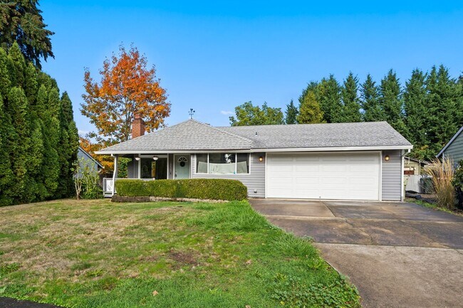 Photo - 18855 SW Wedgefield Ln