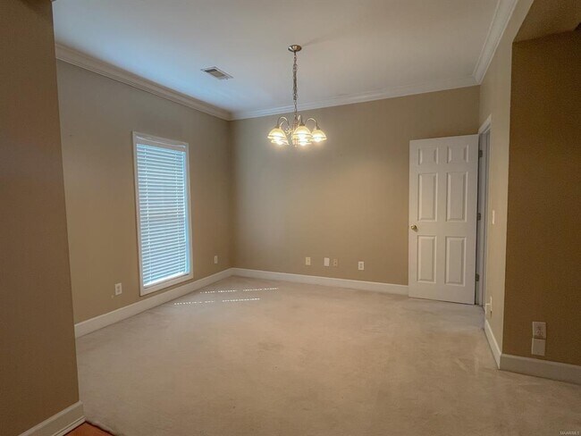 Photo - 1824 Woodmere Loop