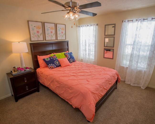 Creekwood Apartments