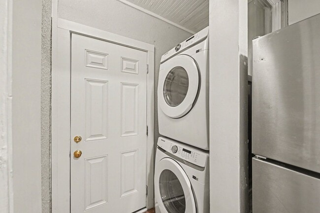 Photo - Sunny View Apartments