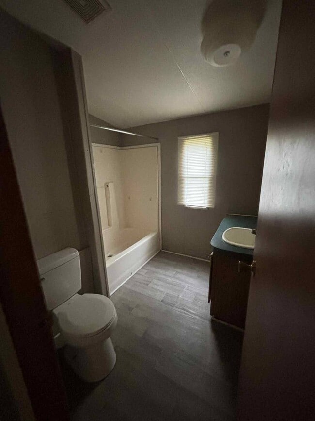 Photo - 132 Gantt Rd