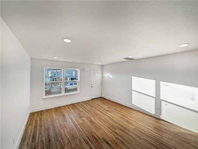 Photo - 1206 Nedra Dr