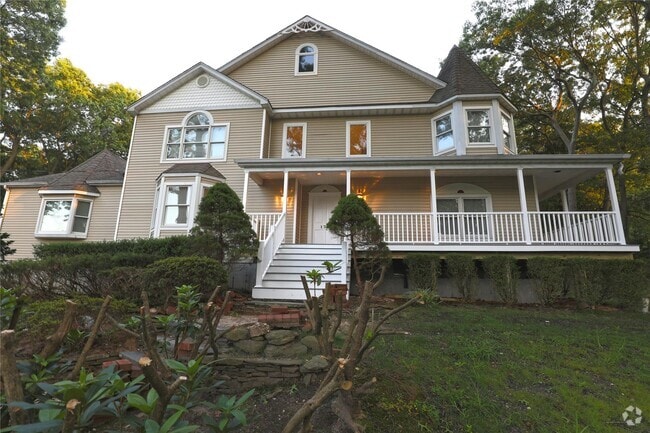 Building Photo - 176 Lower Sheep Pasture Rd Rental